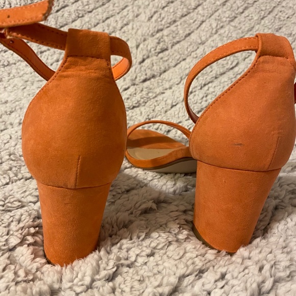 Just Fab Block Heel Sandals - Picture 4 of 5